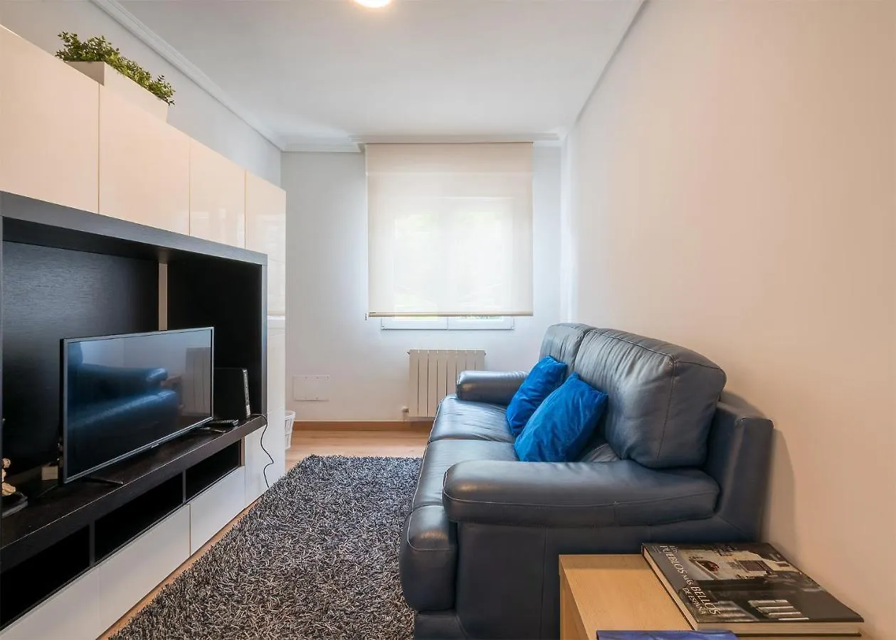 Olabe Apartment By People Rentals Бильбао