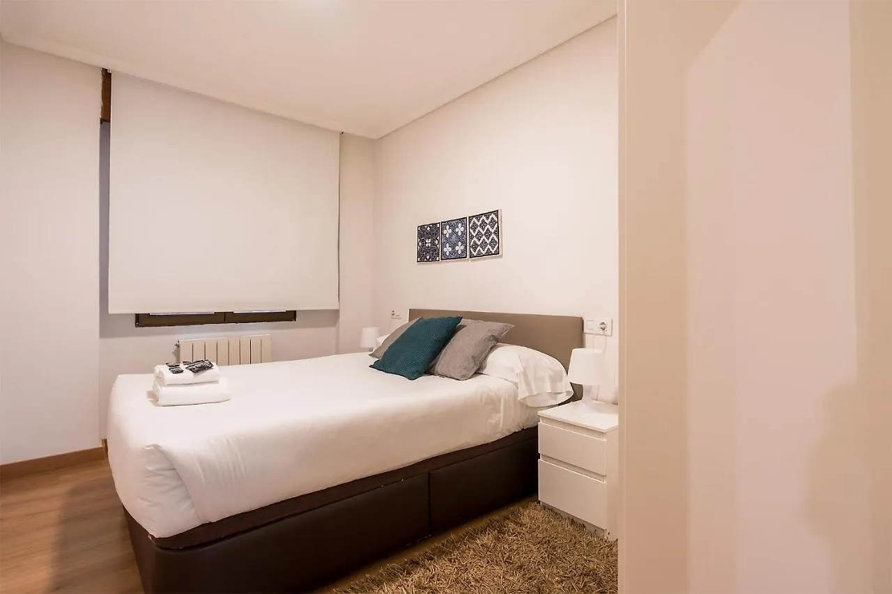 Olabe Apartment By People Rentals Бильбао